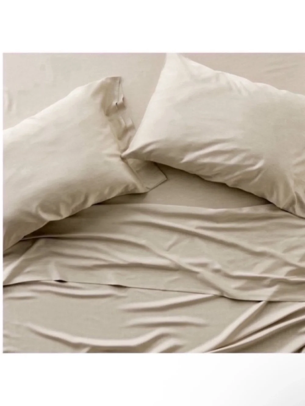 NWT King 400 Thread Count Rayon from Bamboo Sheet Set Light Olive Green Casaluna